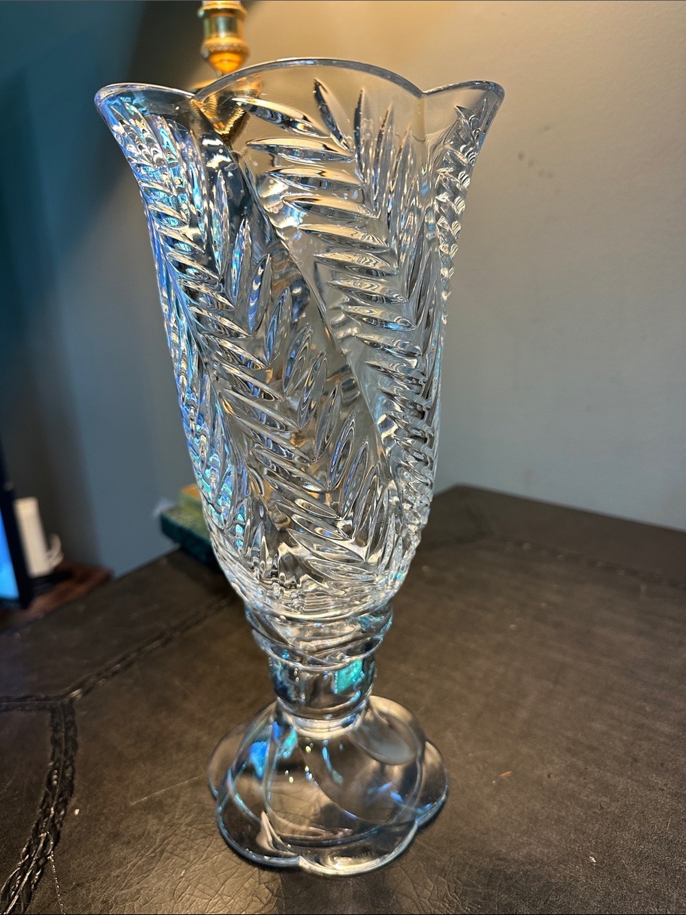 Vintage TOWEL 24% Lead Crystal Hurricane Candle 🕯️ Holder